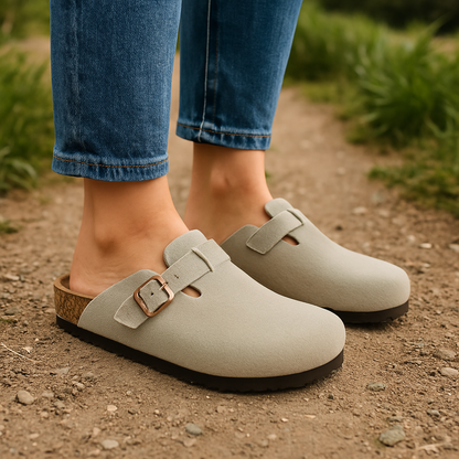 Manhattan Clogs ©